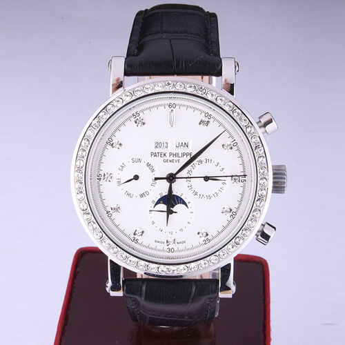 Réplique Patek Philippe Perpetual Calendar PP-77