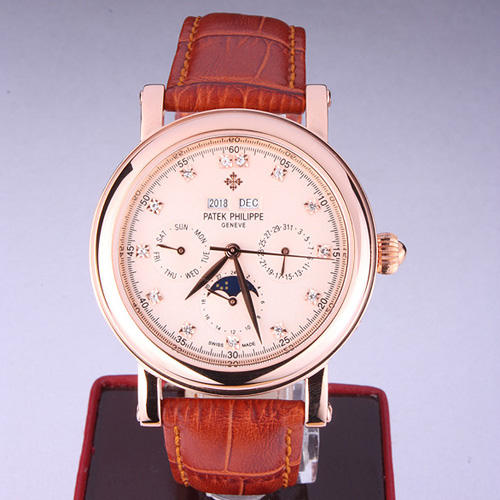 Réplique Patek Philippe Perpetual Calendar PP-80
