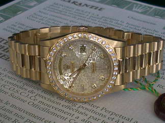 Réplique Replique Rolex Day-Date 18K Gold Computer Dial Diamond Hour Markers RX6021-GD1 Watches
