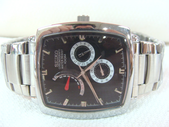 Réplique Seiko Chronograph Watch SNA444