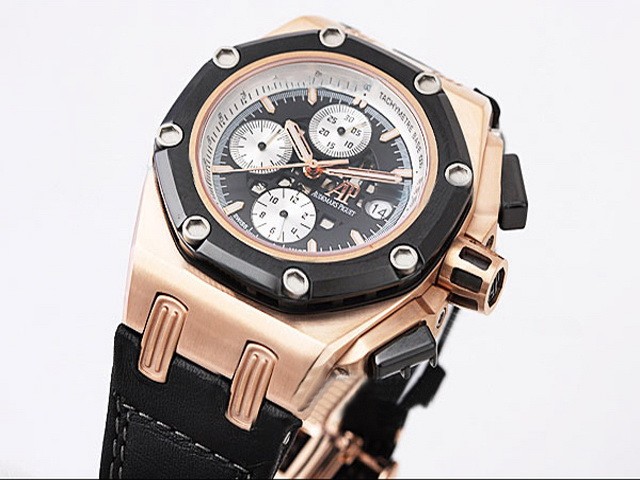 Audemars Piguet Rose Gold Case and Black Dial Montre Audemars Piguet Rose Gold Case and Black Dial Montre