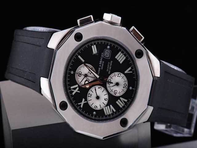Baume & Mercier White Bezel and Black Dial Montre