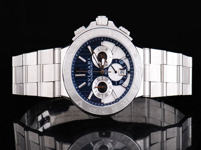 Bvlgari Dark Blue Stripe Dial And Small Calendar-White Bezel With Bvlgari Logo-White Strap Montre