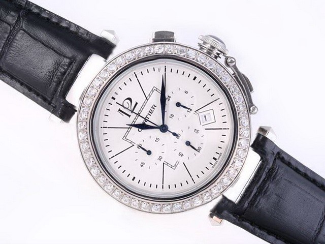 Cartier Pasha White Dial Montre