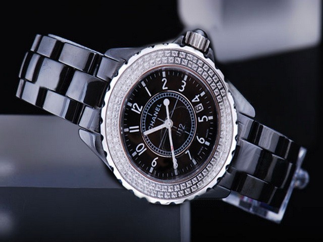 Chanel Black with Dia Montre