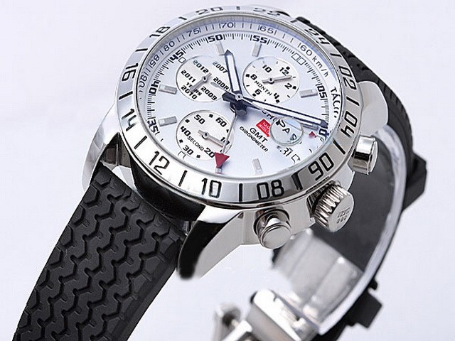 Chopard Full White Dial and Black Rubber Strap Montre