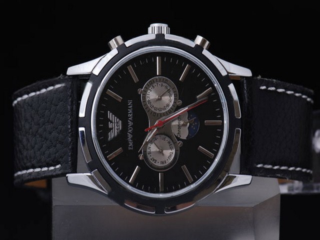 Emporio Armani Black Dial and Black Leather Strap Montre