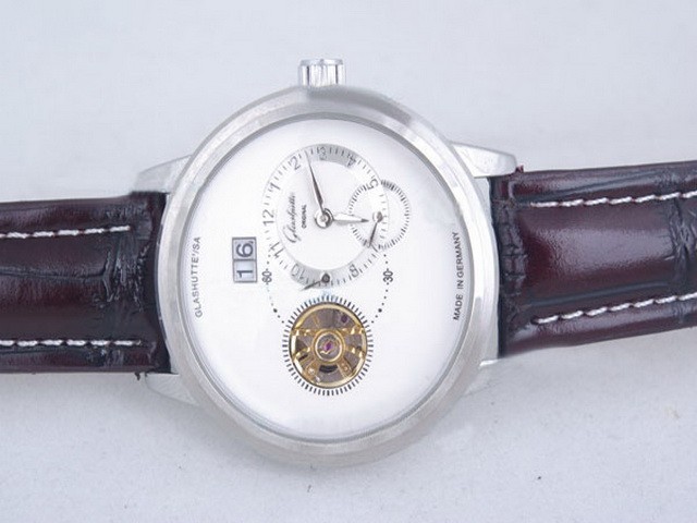 Glashutte White Dial and Small Calendar Montre