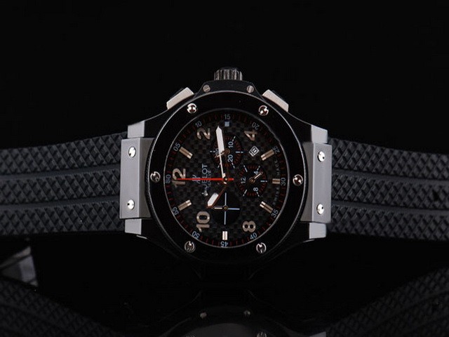 Hublot Full Ceramic Case with Black Dial and Black Rubber Strap Montre