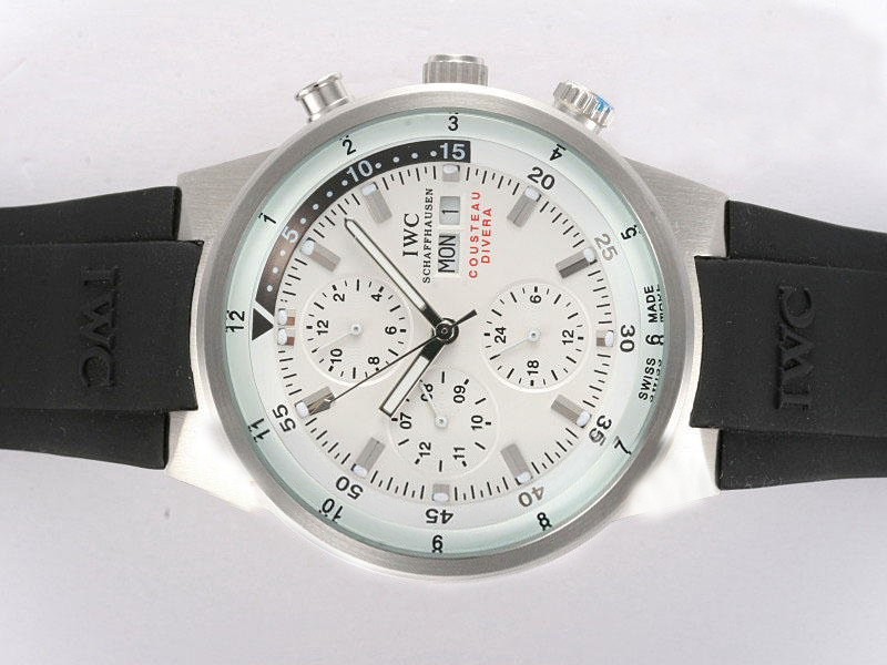 IWC Aquatimer White Dial with Rubber Strap Montre