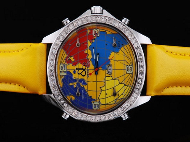 Jacob & Co Diamond Bezel and multicolor Dial Montre