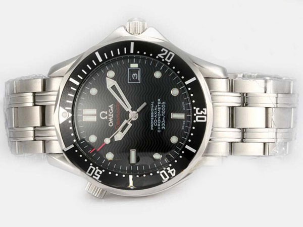 Omega Seamaster Black Dial and Bezel Montre