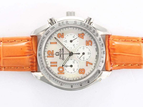 Omega Speedmaster White Dial-Orange Marking and Strap Lady Size Montre Omega Speedmaster White Dial-Orange Marking and Strap Lady Size Montre
