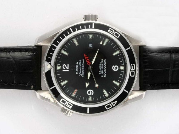Omega Seamaster Black Dial and Bezel-Deployment Buckle Montre