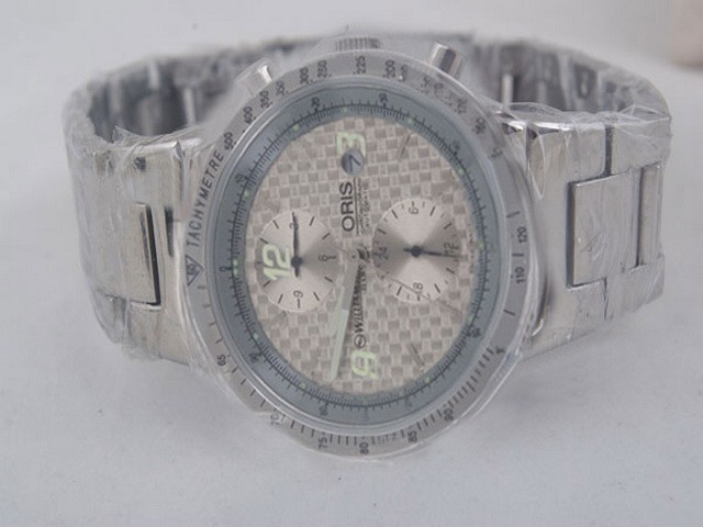Oris Beige Dial and Cyan Graduated Bezel Montre