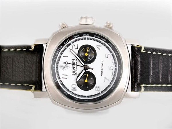 Panerai Ferrari White Dial Montre
