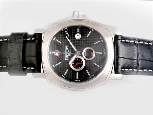Panerai Ferrari Black Dial Montre