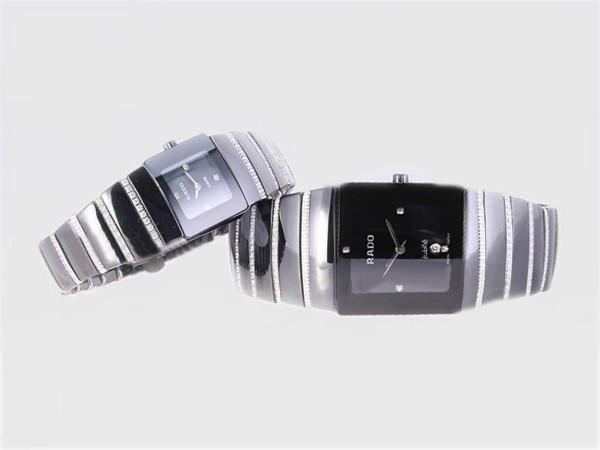 Rado DiaStar Authentic Ceramic With Diamond Strap Couple Montre Rado DiaStar Authentic Ceramic With Diamond Strap Couple Montre