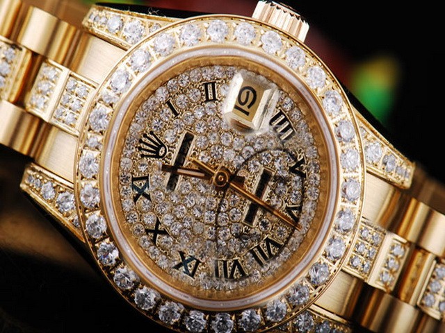 Rolex New Diamond Bezel And Dial Full Gold Montre