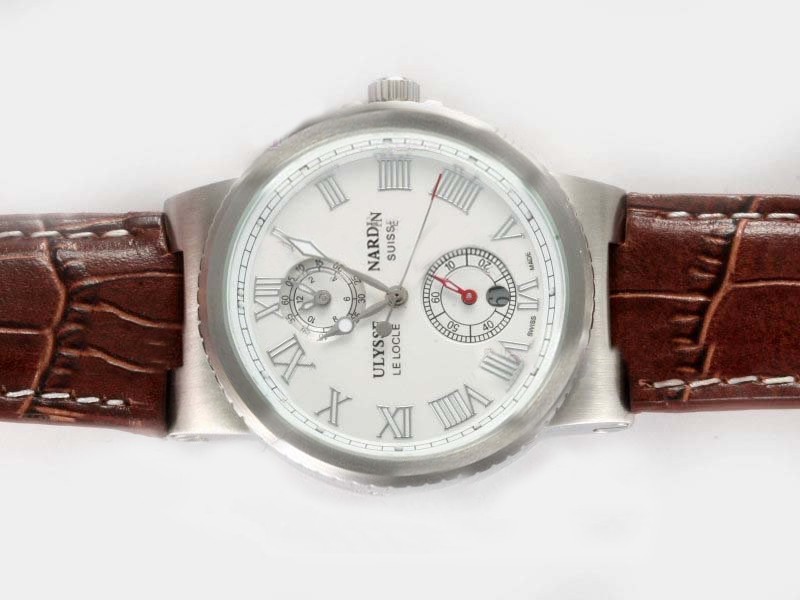 Ulysse Nardin Chronograph Automatic with White Dial-Roman Marking Montre