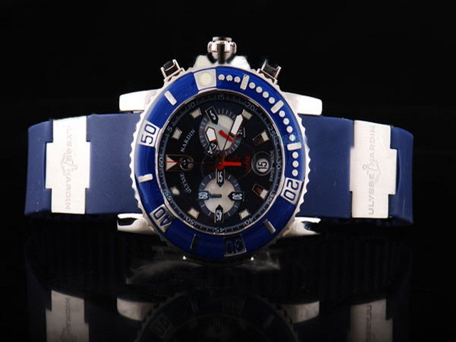 Ulysse Nardin Chronograph Quartz Movement RG Case with Blue Dial and Blue Bezel-Blue Rubber Strap Montre