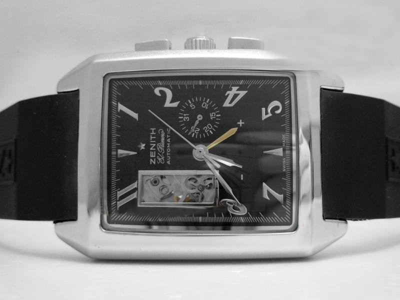 Zenith Automatic Black Dial with Rubber Strap Montre